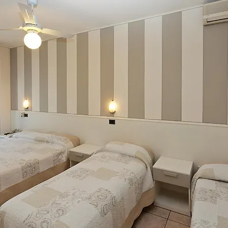 Fiorella Hotel 3*
