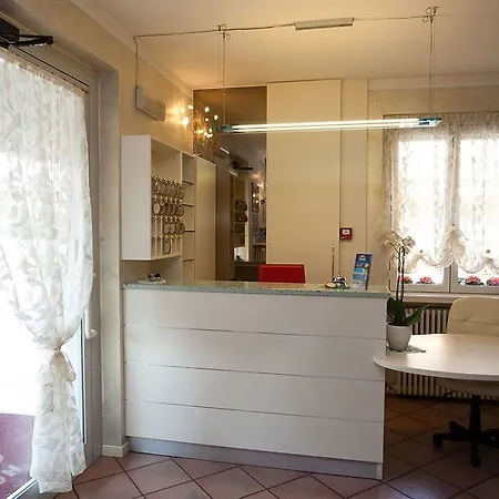 Отель Fiorella