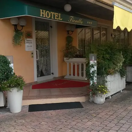 Fiorella 3* Sirmione